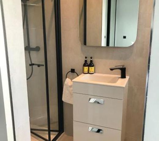 Pavilion Apartment - 2 bed 2 bath