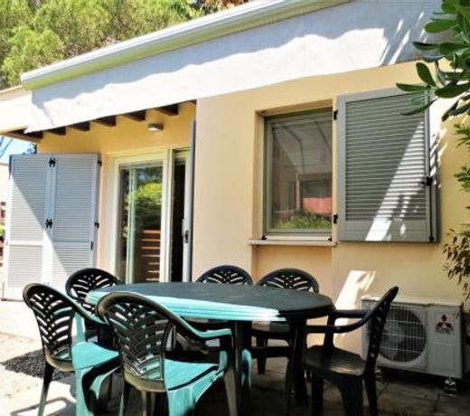 Monolocale con giardino a 100m dal mare Punta Ala