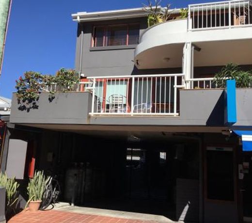 Byron Beach House