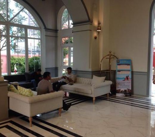 Seven Seas Resort