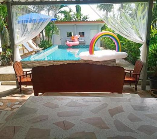 Sweet Floresta Pool Villa