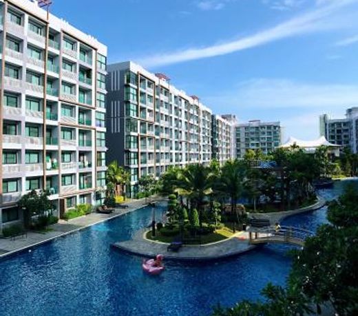 Dusit Grand Park Pool View Room