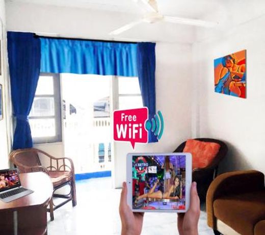 Canterbury Tales Guesthouse 3A