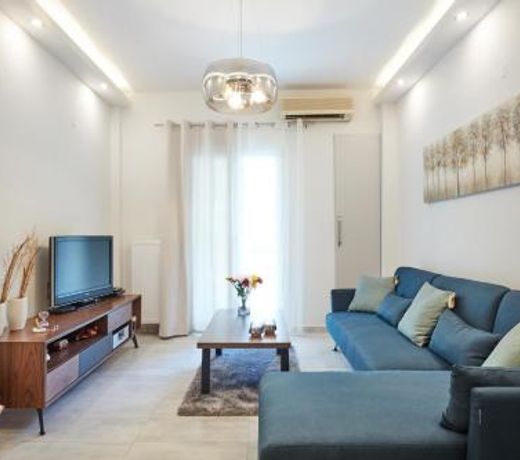 F & B Collection - Flat for 4