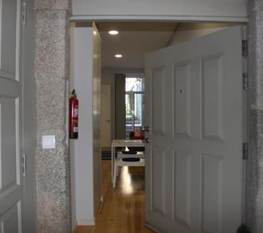 Practical and Comfortable Apartment with Garden