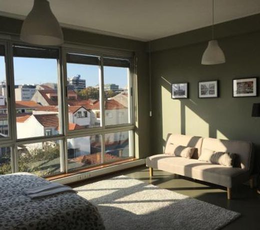Bolhao Skyline Guest House