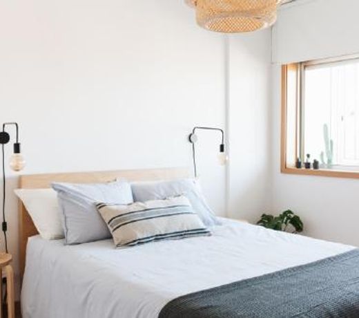 Cozy Panoramic Apartment near Metro Station