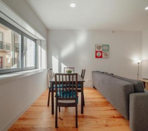 Guest H4U - Porto Batalha City Center