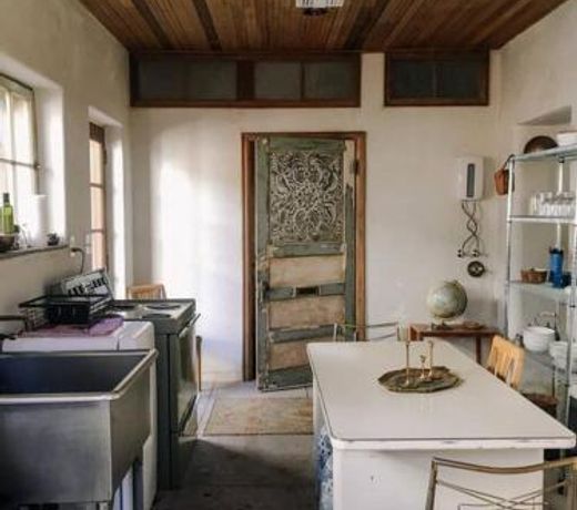 Historic Adobe 3br Home in Downtown El Presidio