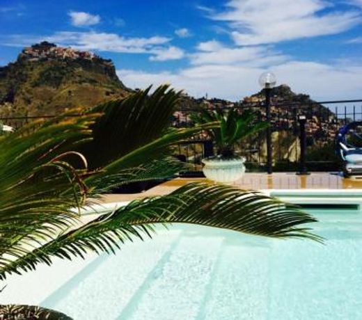 Villa Lucia