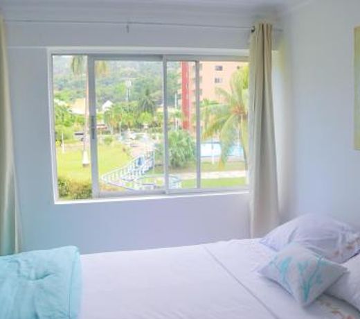 Beach Side Suite At Turtle Towers