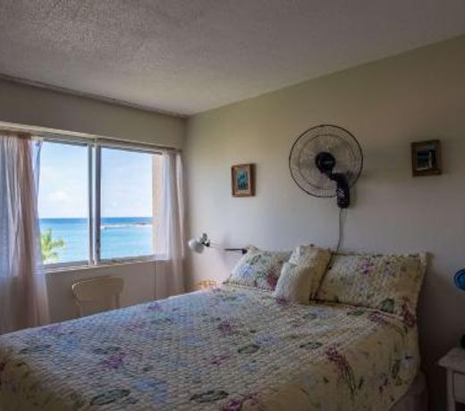Sunwind Ocean View Suite at Turtle Towers