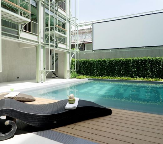 Samsen Street Hotel (SHA Extra Plus)