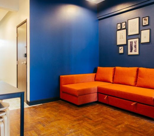 T4 2 Bedrooms/6guests/full kitchen/1 min to BTS