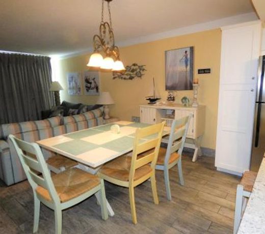 1402 Waters Edge Resort condo