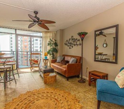 Oceanview 1 Bedroom Suite Landmark Resort 1250 Perfect for a couple or party of 4