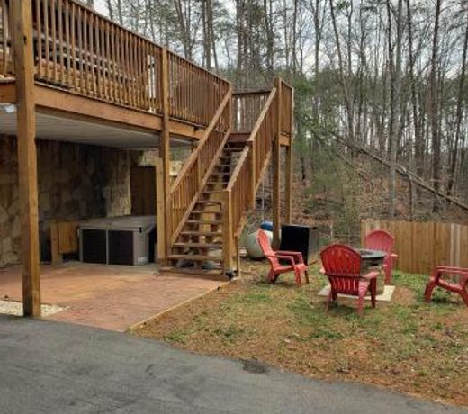 Moonlight Woods Cabin