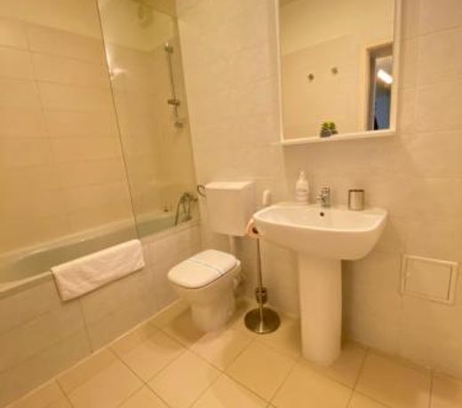 Alpha Aparthotel