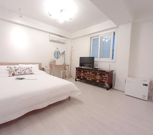 Ulsan Dalbit Eunhasu Guest House