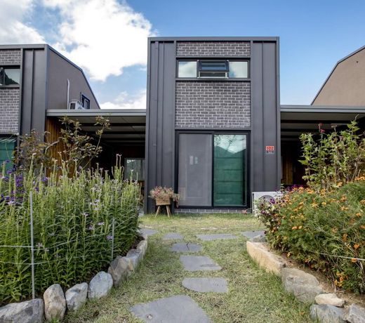 Oulsan soho haneul bit pension