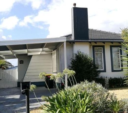 Jesson Crescent Dandenong Cozy House