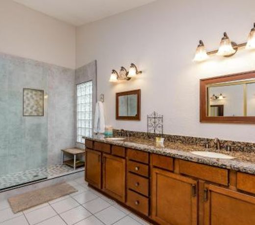 Casa Willow Home