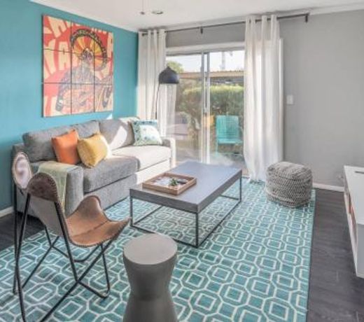 Stylish 1BR near Fashion Square by WanderJaunt