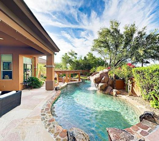 All-Suite Home Located In North Phoenix Home