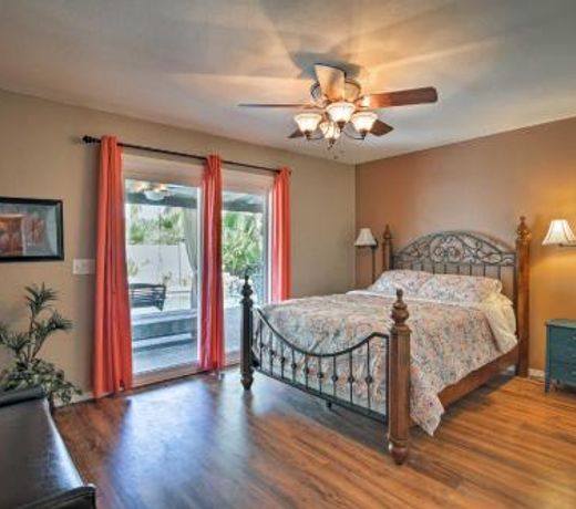 Fun Family Retreat in Gilbert with Patio and Game Room