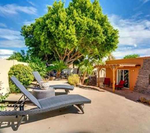 5602 N 76th Place, Scottsdale