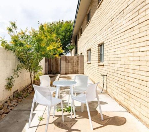 WanderJaunt - Carlson - 2BR - Camelback East