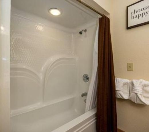 Briarstone Lodge Condo 13E