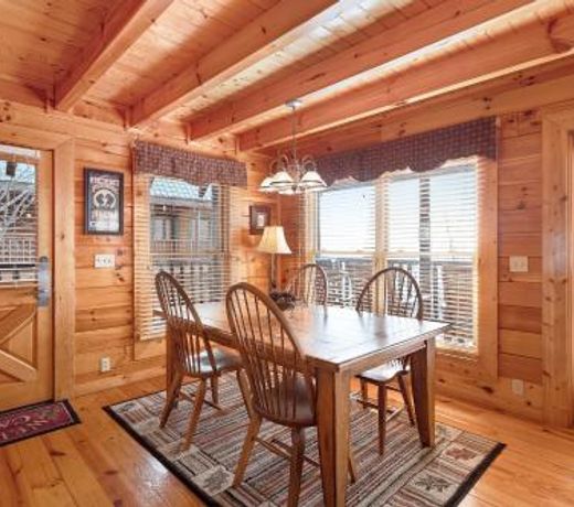 Dancing Bear Lodge