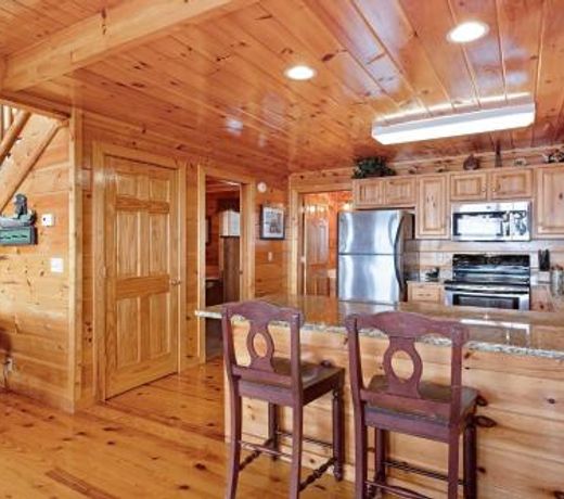 Dancing Bear Lodge