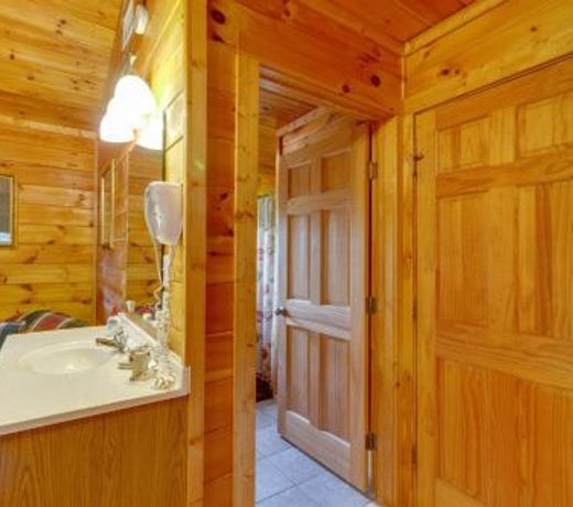 Moose Creek Lodge