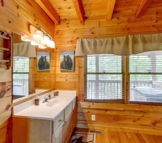 Moose Creek Lodge