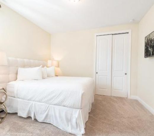 Lovely Home Near Disney with Private Pool, Movie Room & Resort Amenities - 741L