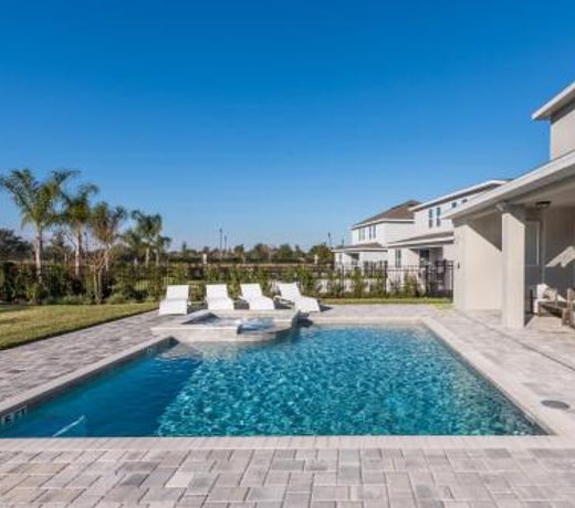 Striking Home with Games & Outdoor Kitchen near Disney - 7742F