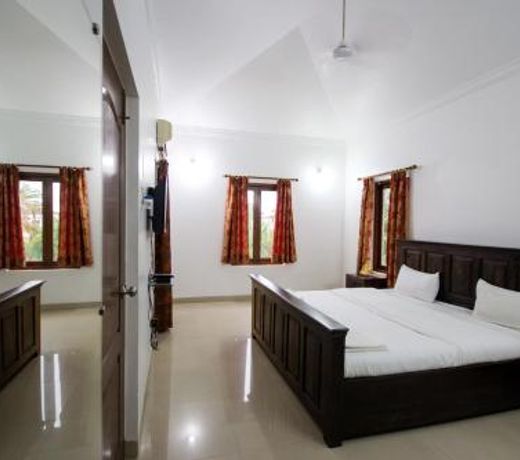 Villa 15, White Square Nirvana