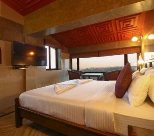Hill Top Luxury Villa - 3 BHK || Infinity Pool
