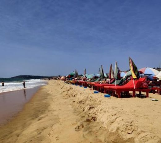 YELLOW BEACH HOUSE (3BHK, SEA VIEW)