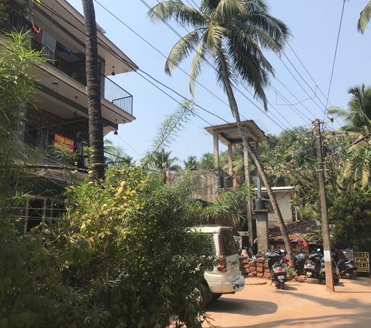 Om Sai Ready Guest House