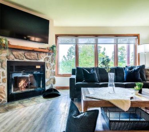 Les Hauts Bois Tremblant 2BR Condo by Suite Spot