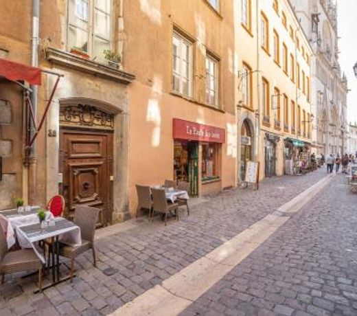 GuestReady - Sublime 2BR Flat in the heart of Old Lyon