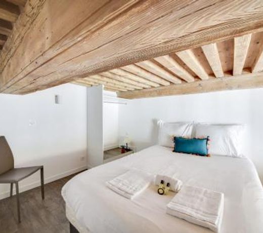 GuestReady - Spacious Duplex in Croix-Rousse