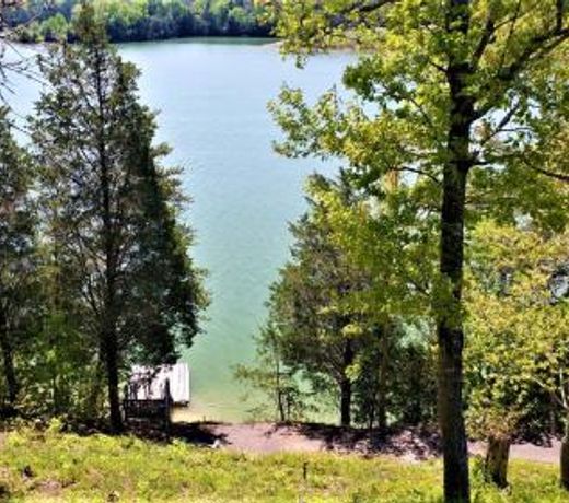Free Xplorie Attractions Every Day! - Lakefront Cottage