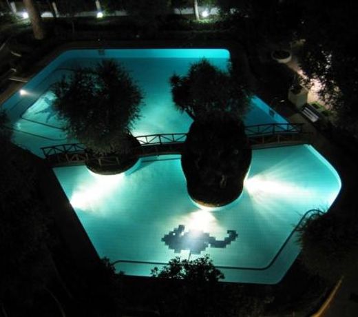 Virginia's Guest House