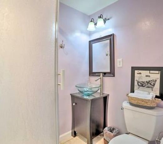 Suburban Home with Backyard Patio Less Than 7 Miles to Dtwn!