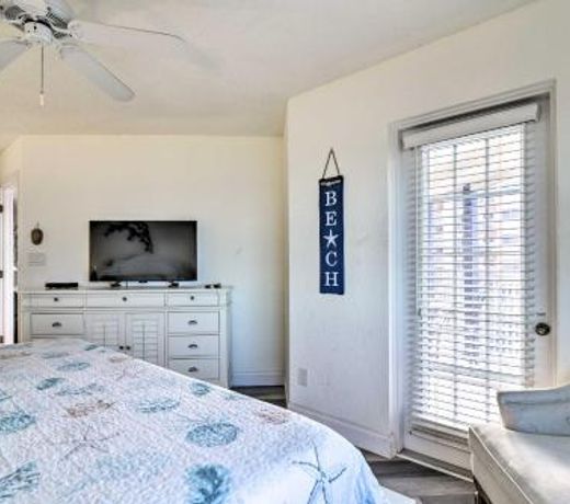 Indian Shores Condo with Pool and Sunset Beach View!