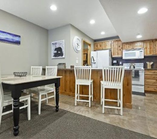 Empire House Condo